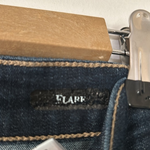 Judy Blue Flare Jeans - Picture 4 of 4